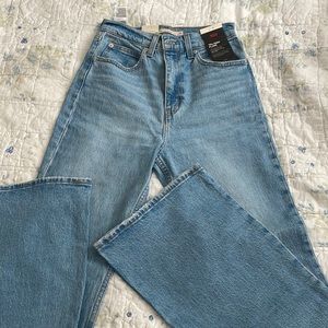 levi’s 70s high rise flare